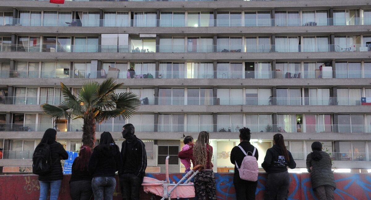 Guetos verticales en Estacion Central