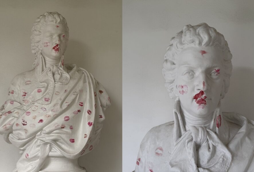 Busto de Mozart con besos