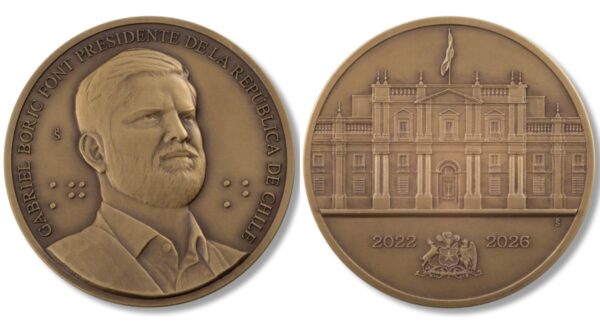 Medalla de Gabriel Boric