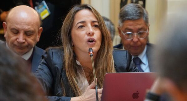 Soledad Hormázabal de Pivotes