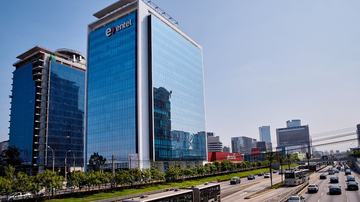 Fortalecer el 5G y el internet fijo mientras se apuesta por Starlink: los desafíos de Entel en Perú tras su explosivo crecimiento