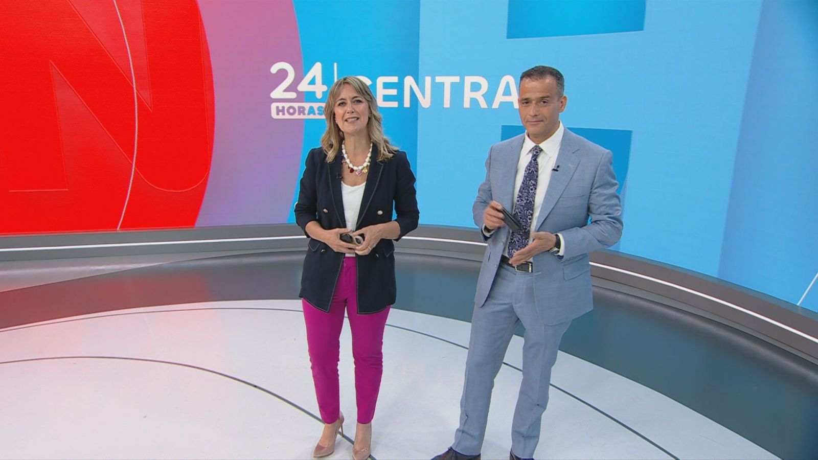 Radiografía a los noticieros prime: Chilevisión lidera en contenido policial y TVN destaca en deportes y cultura
