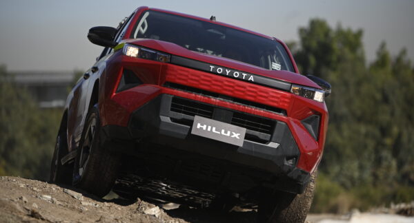 Toyota Hilux BEV Chile