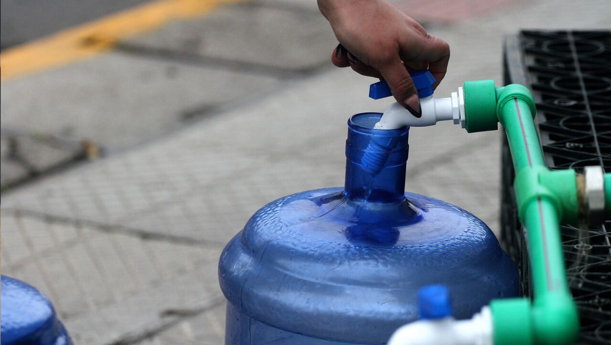 Aguas Andinas anuncia cortes de agua programados hasta el viernes: revisa las cuatro comunas afectadas