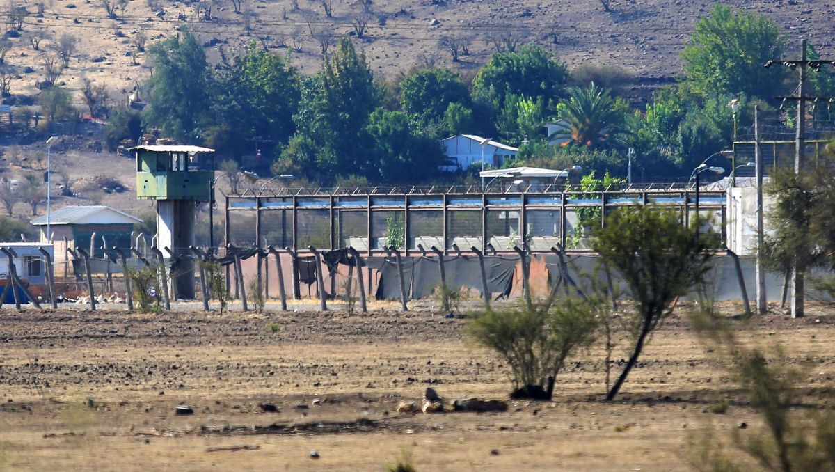 “Petición voluntaria”: Los motivos de Gendarmería para trasladar a tres reos comunes desde Punta Peuco a otros recintos penitenciarios a seis meses del primer ingreso