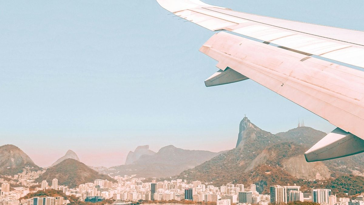 Cómo encontrar vuelos baratos y aprovechar las ofertas Cyber para viajar más