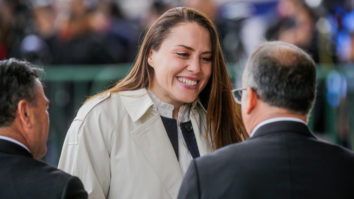 Ministra Duco y el plan de recintos deportivos anunciado por Kast: “No es un traje a la medida para la Universidad de Chile”