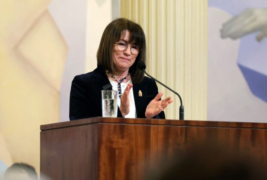 Alejandra Mizala, rectora de la Universidad de Chile