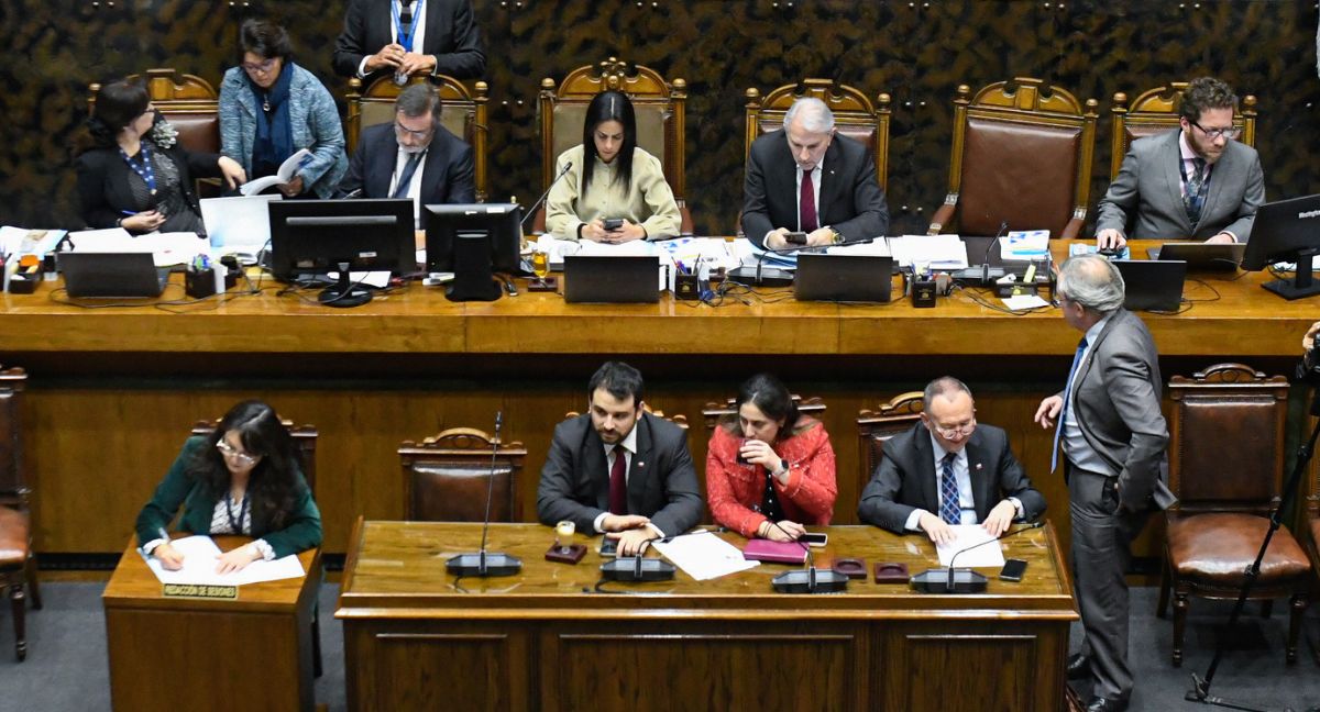 Senado rechaza alzamiento del secreto bancario lue