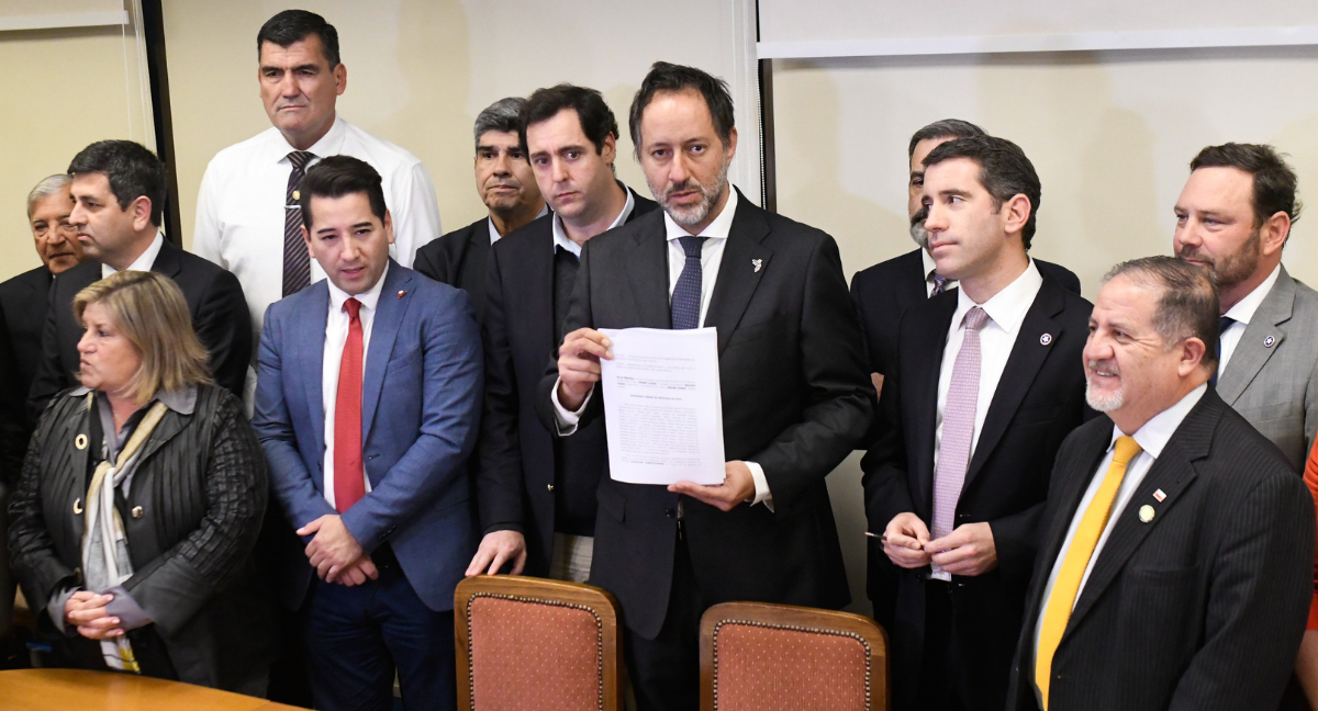 Con dudas en RN, Evópoli, Demócratas y el PDG: los