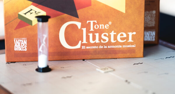 Tone Cluster