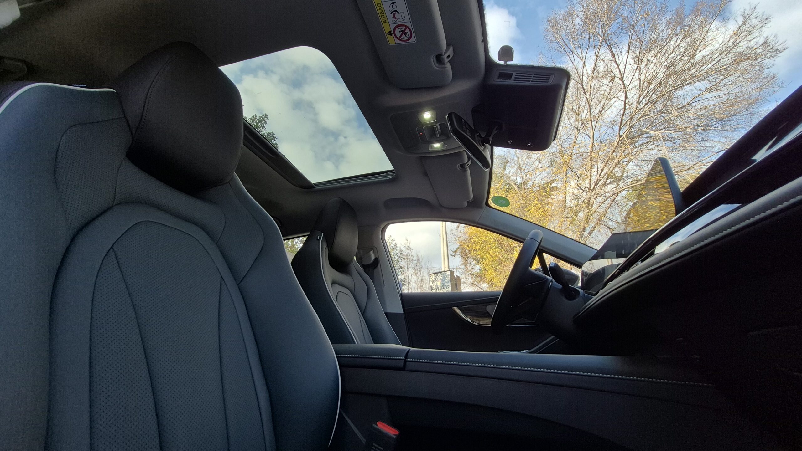 al volante del OMODA C5 SHS-H