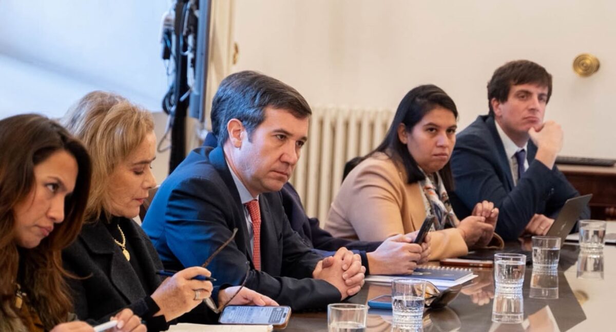 Comité político ampliado