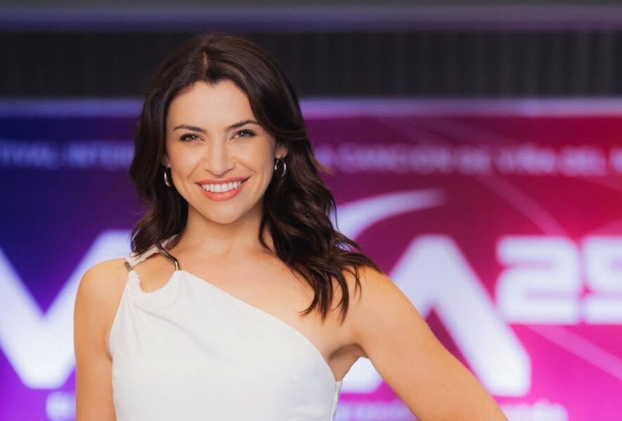 Natasha Kennard despedida de Mega