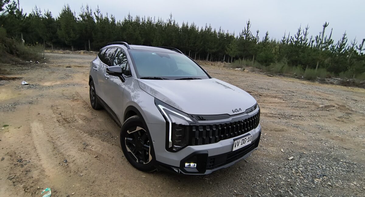 al volante del Sportage X-Line HEV