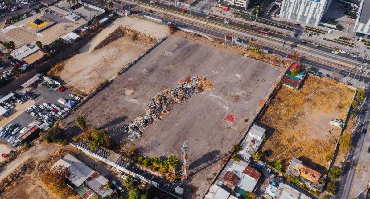 Uno de los terrenos del exvertedero departamental en dónde estarían ejecutados víctimas de la dictadura.
