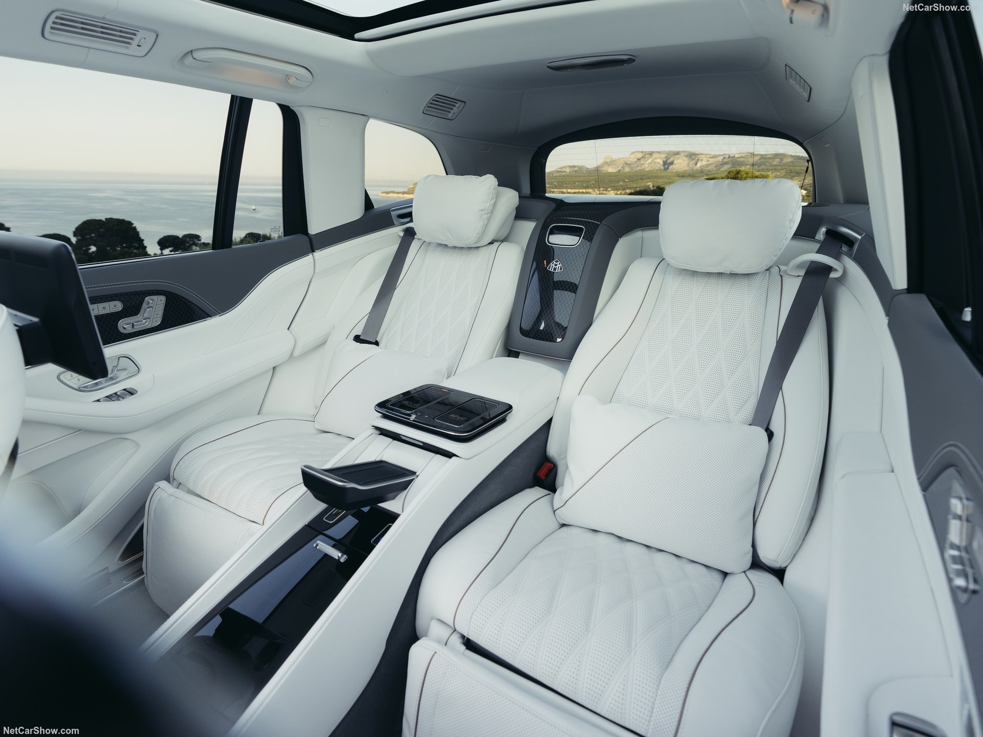 Mercedes-Maybach GLS 680