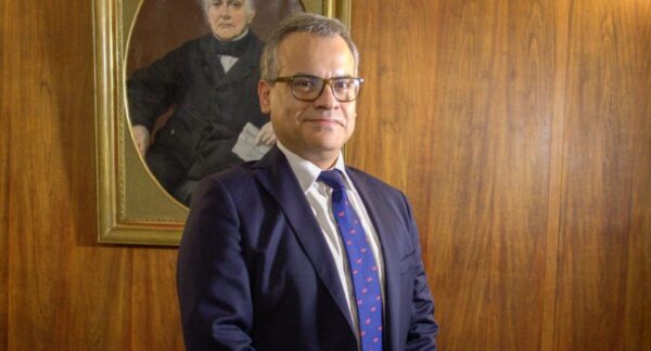 Gabriel Hernández decano de Derecho de la Universidad de Chile