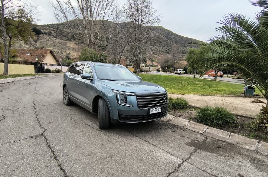 al volante del Soueast S08 PHEV