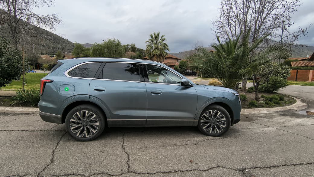 al volante del Soueast S08 PHEV