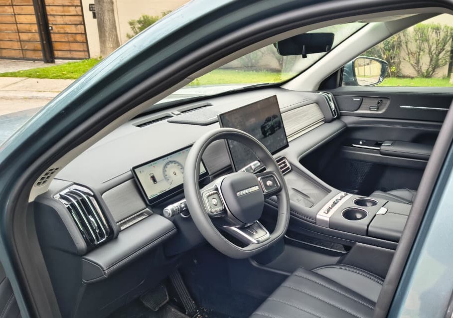 al volante del Soueast S08 PHEV