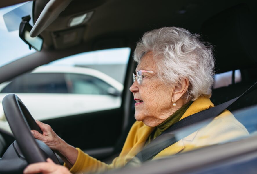 edad límite para manejar en Chile