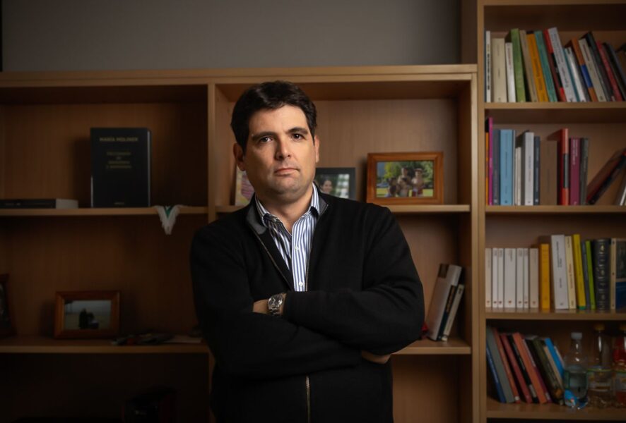 Daniel Mansuy- The Clinic.