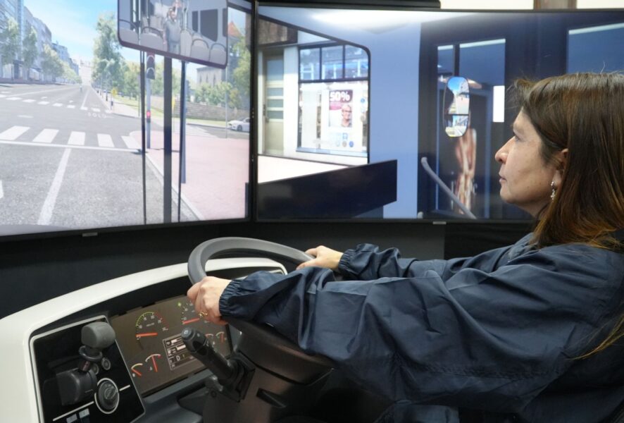 Programa para conductores +50 de Buses Red