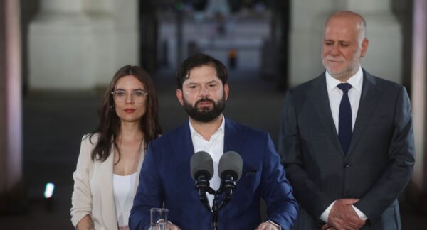 Gabriel Boric, Camila Vallejo y Álvaro Elizalde