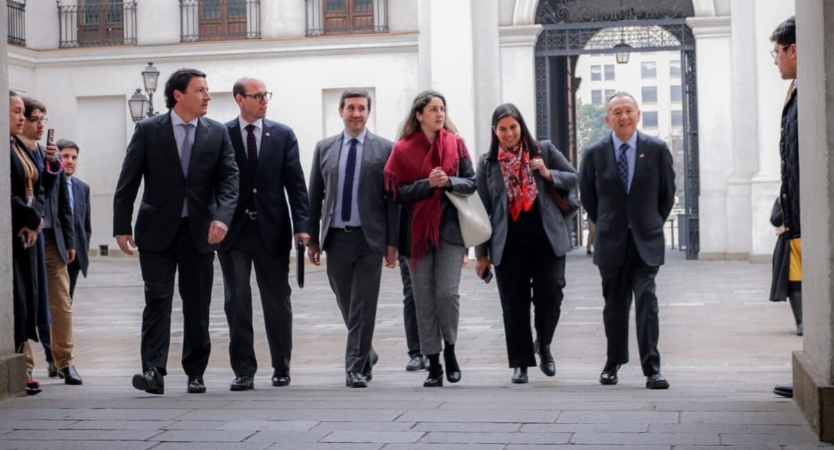 Oficialismo y Segpres