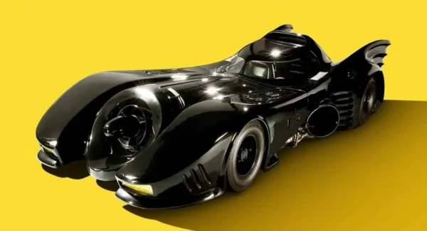 remate del Batimóvil de Batman Returns