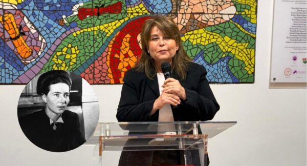 Prodemu cancela a Simone de Beauvoir