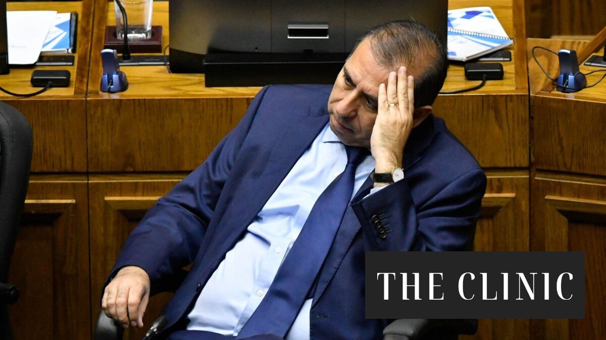 Allanan oficinas del Congreso y Junaeb por investigación de corrupción y cohecho