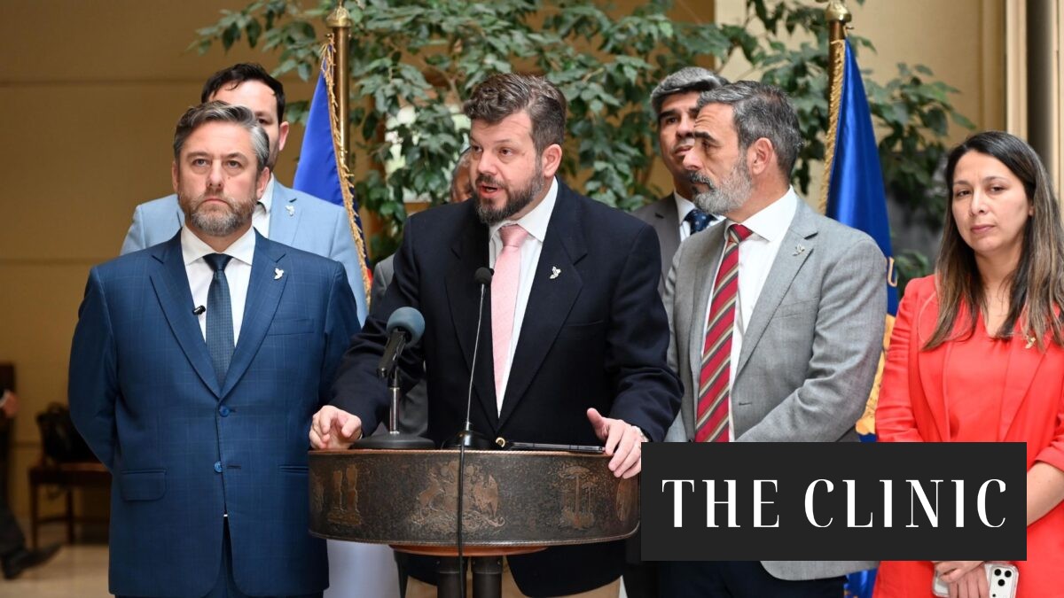 Presidente Kast cita a los libertarios a Cerro Castillo y Kaiser prepara nueva presión por los indultos a exuniformados